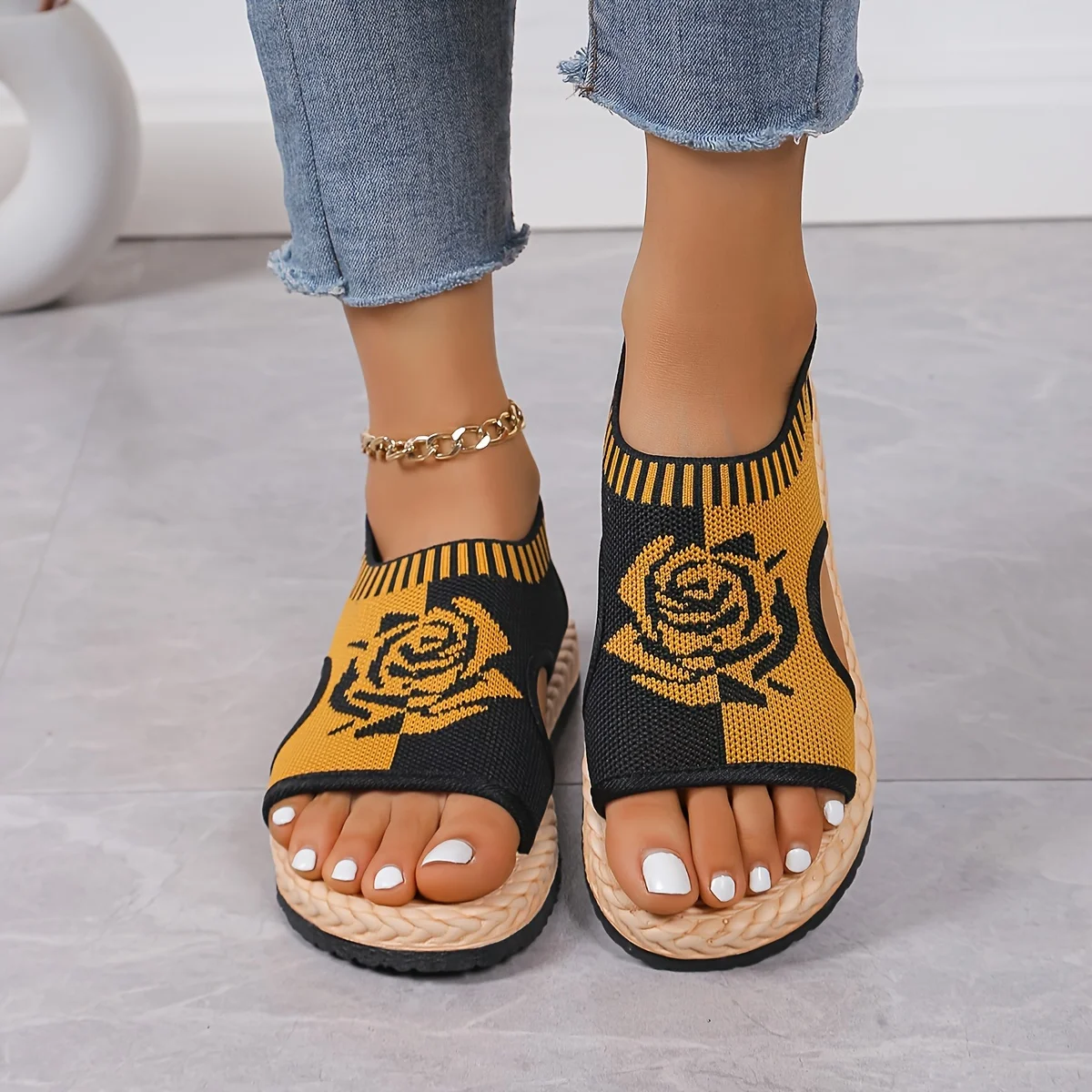 Hochwertige neue Sommer-Stricksandalen für Damen, atmungsaktive Sportschuhe, vielseitige Slip-On-Plateauschuhe im koreanischen Stil – Detail 12
