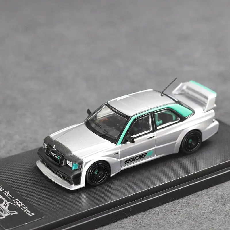 

RM Rhino 1:64 Mercedes 190E EVO II Silver Wide-body Modified Alloy Car Model