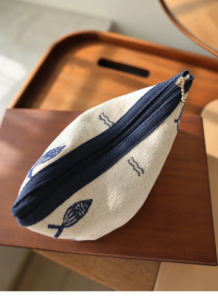 Bestickte Kosmetiktasche im Literarischen Stil, Einfache Aufbewahrungstasche, Tragbare Reise-Make-up-Tasche mit Reißverschluss, Ethnischer Stil, Handgefertigte Mittelgroße Tasche – Detail 11