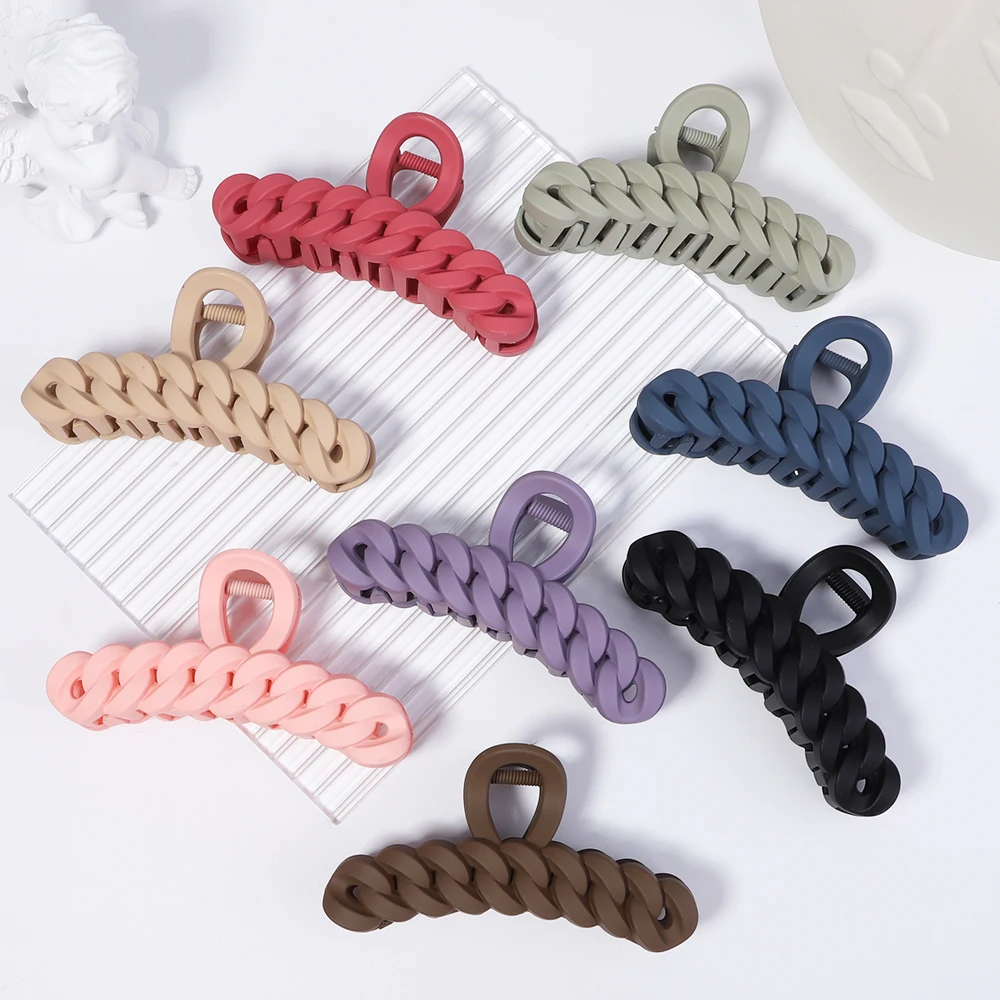 

Korean Solid Color Matte Hair Claw Girls Acetate Shark Clips Chain Twist Hairpins Hair Clips Headwear Hair Accessories For Women