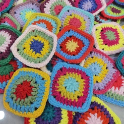 Two girls 7cm Original Handmade Clothing Patch Accessories DIY Hand Crochet Coaster Cup Mat Photo Props Decorative Mat 40pcs/lot