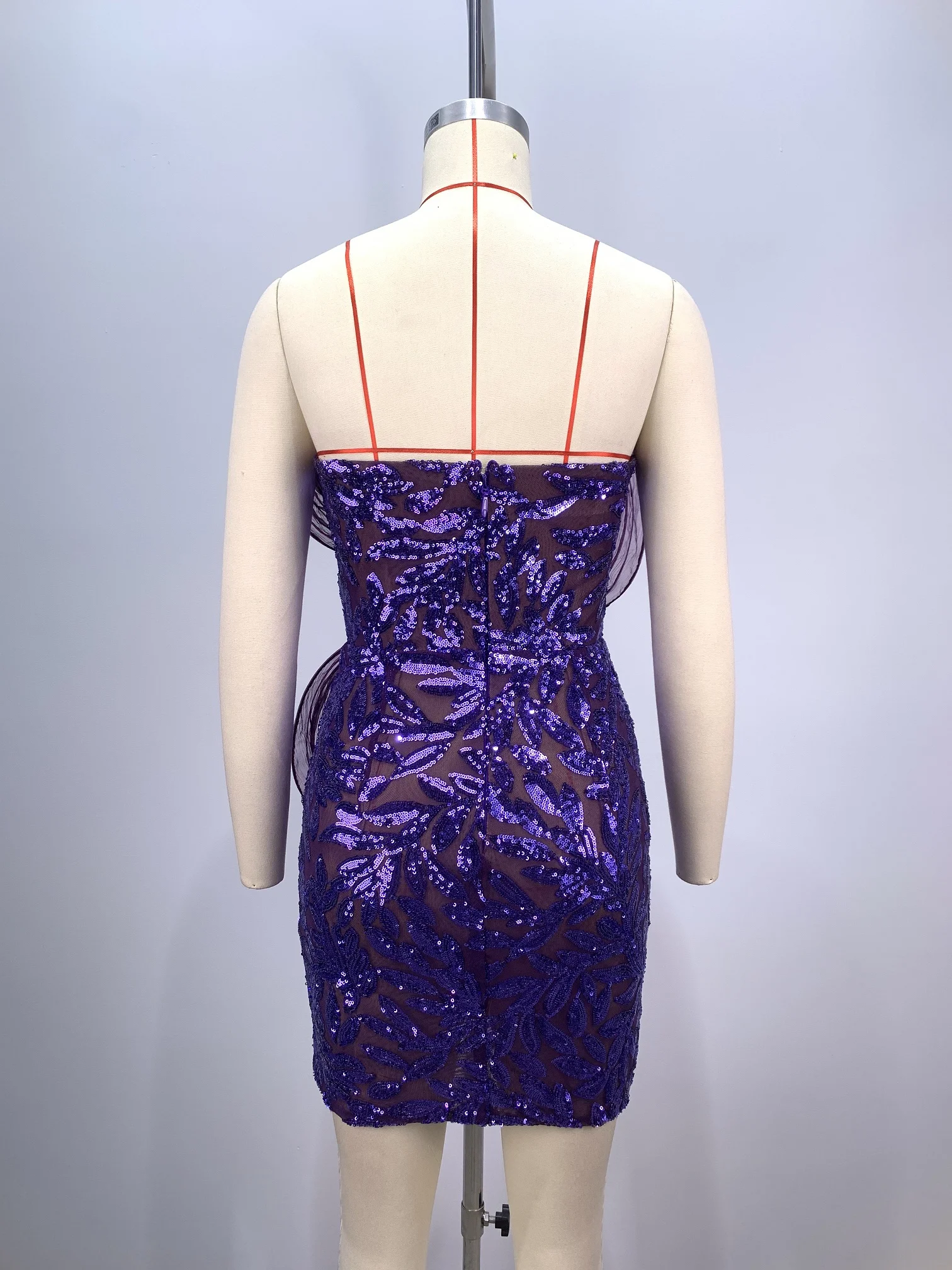 Fashion Design 3D Decoration Violet Sequins Strapless Mini Dress Woman Birthday Party Evening Dress Celebrity Party Outfit