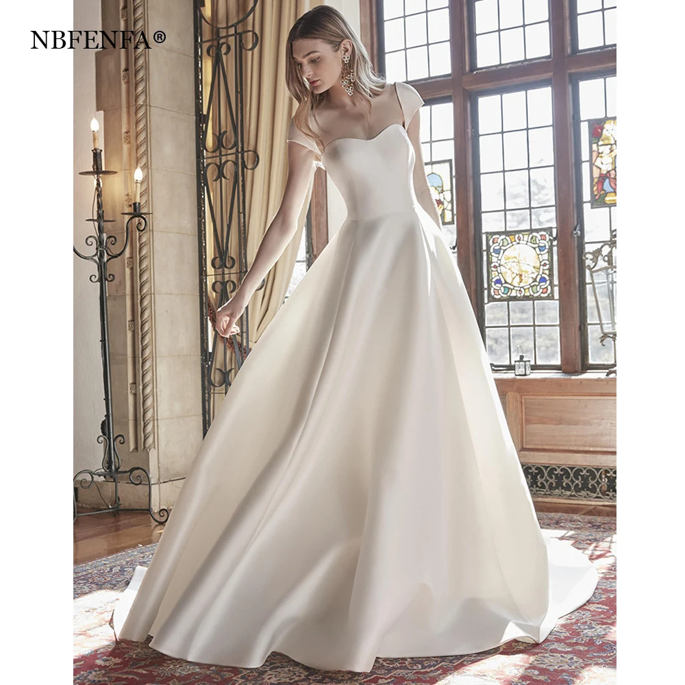 

Sexy Strapless Satin Trailing Bride Wedding Dress Elegant Long Evening Prom Party Shooting Dresses Women Summer Formal Occasions