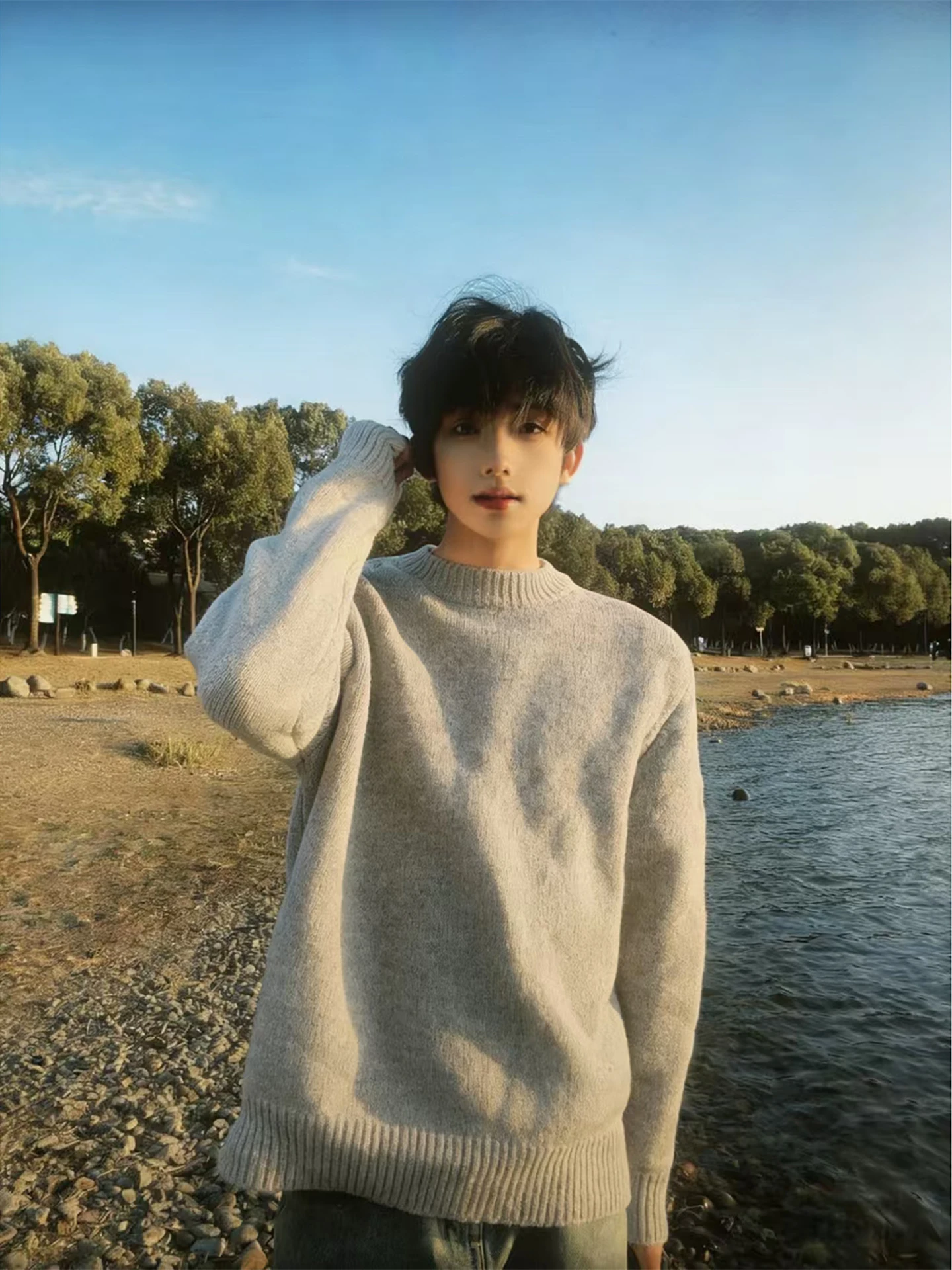 

Light ey Thiened Fce Knitted Sweater for Men Youth Cleanfit Soft Warm Long Sve round Ne Base irt Inner Wear