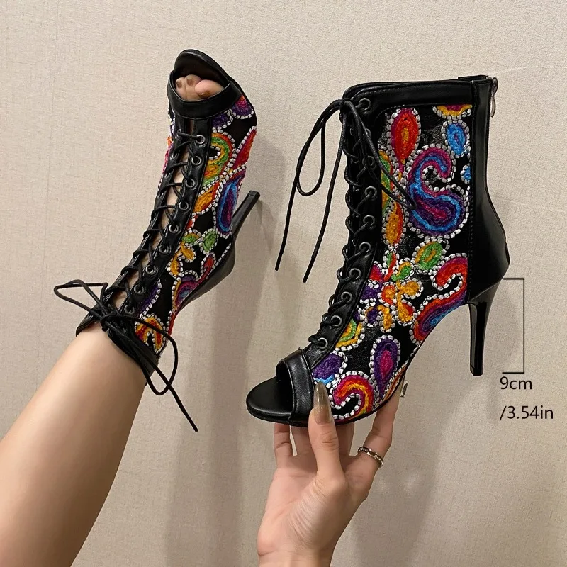 

Sandals Womens Boots Trend 2025 High Heels Comfortable and Elegant Fashion Shoes Luxury Designer New in Dresses