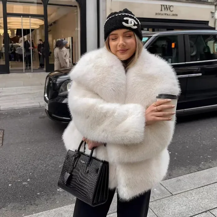 

Faux Fox Fur Coats Women Fur Jackets Solid Big Turn Down Collar Long Sleeves Open Stitch Thick Loose Casual 2025 Autumn Winter