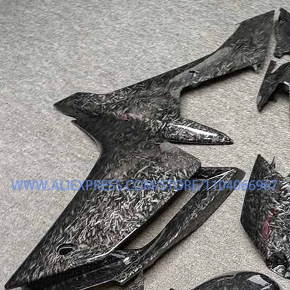 

Price Difference Link for Forged Carbon Fiber or Standard Carbon Fiber Color Upgrade. Ensure Correct Option before Checkout.