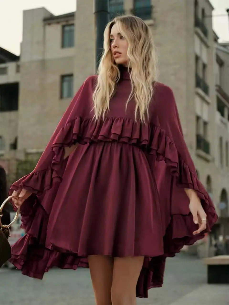 

Elegant two-piece set paired with a stylish inner camisole dress