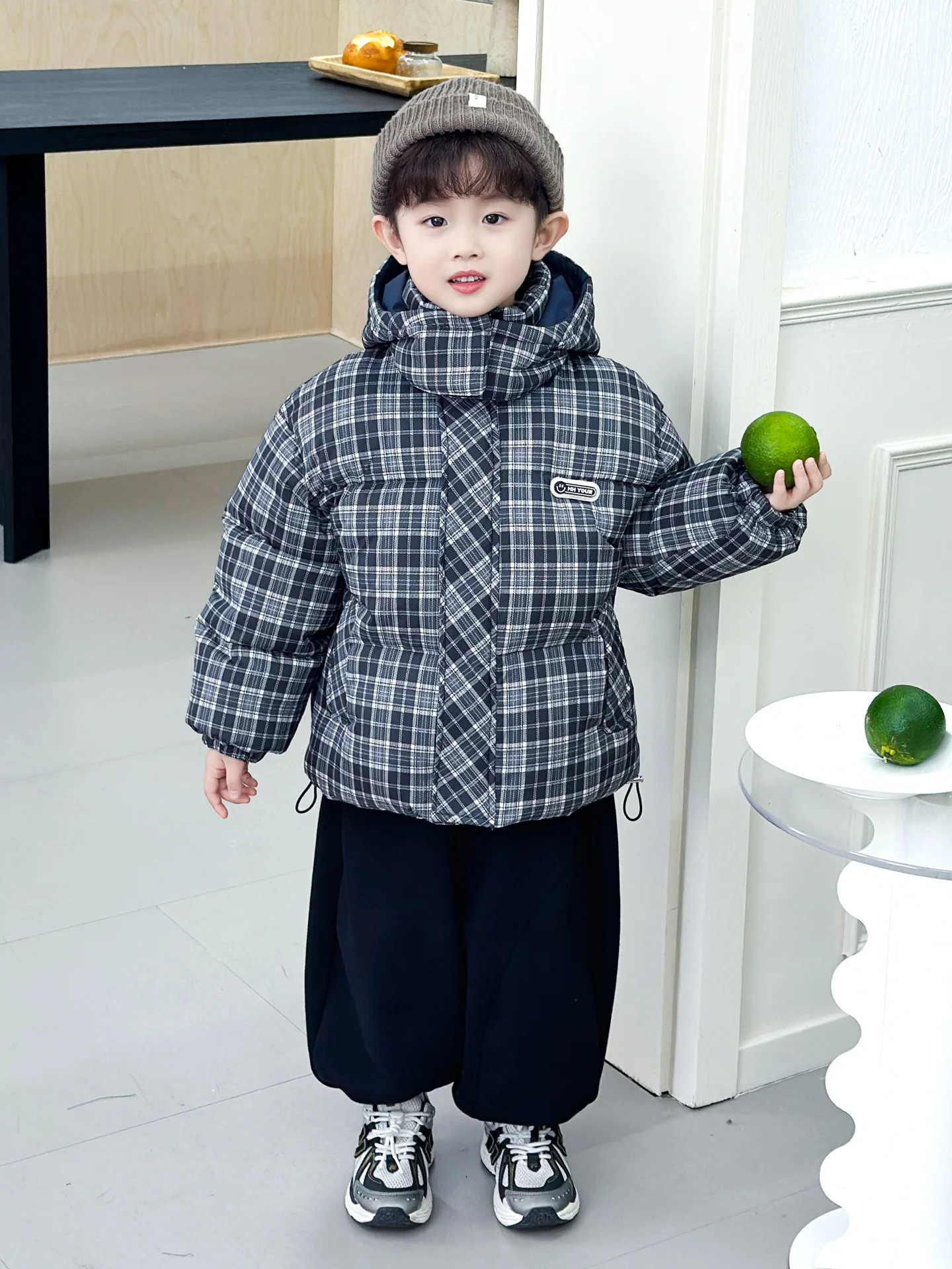 

Утепленная хлопковая куртка для мальчиков, зимняя одежда, пальто в клетку для малышей, теплое, из полиэфирного волокна, с длинными рукавами, на молнии