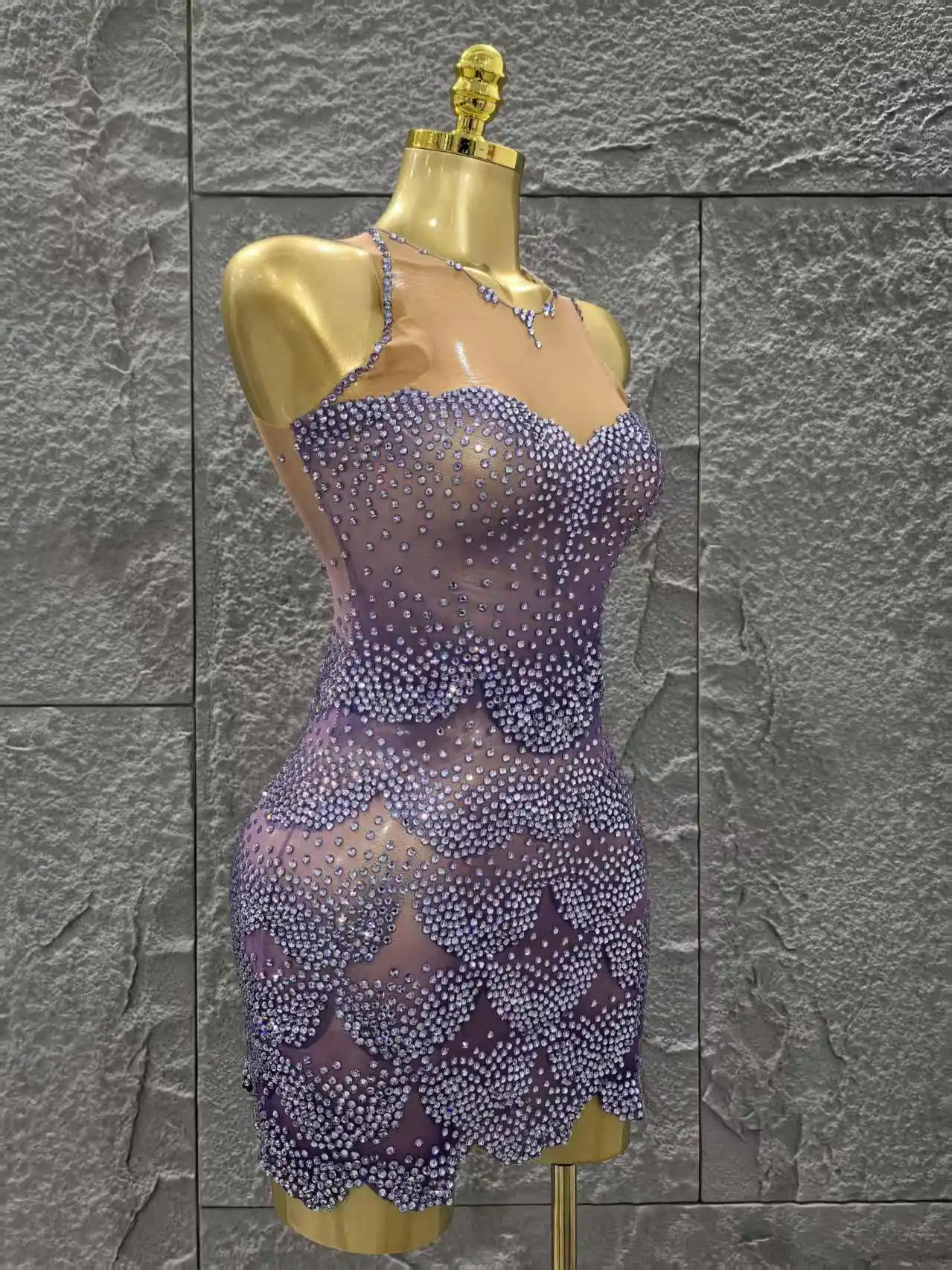 Minivestido ceñido transparente de malla para mujer, sin mangas, con diamantes de imitación brillantes, para celebración en club nocturno, fiesta de cumpleaños