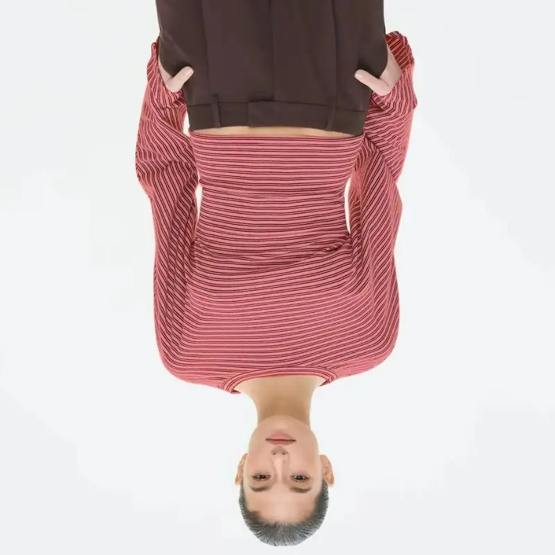 

Новинка: Универсальная полосатая футболка с коротким рукавом и утягивающим поясом в американском стиле, модная женская одежда, весна-осень 2026