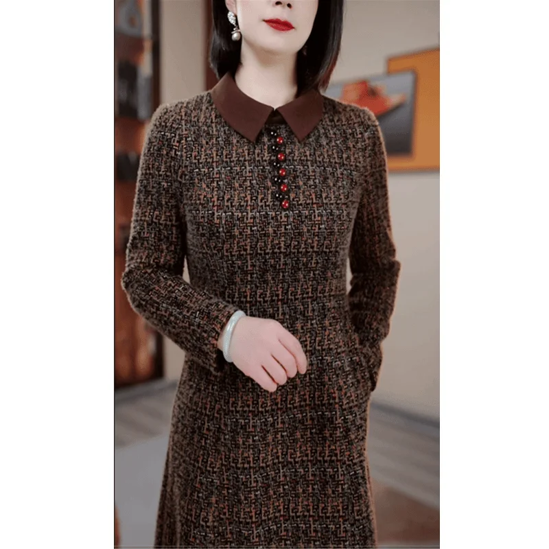 Autumn and Winter Women's Slimming Look Winter New Item with Added Fleece to Cover the Belly Slim Fit and Slimming Look Dresses