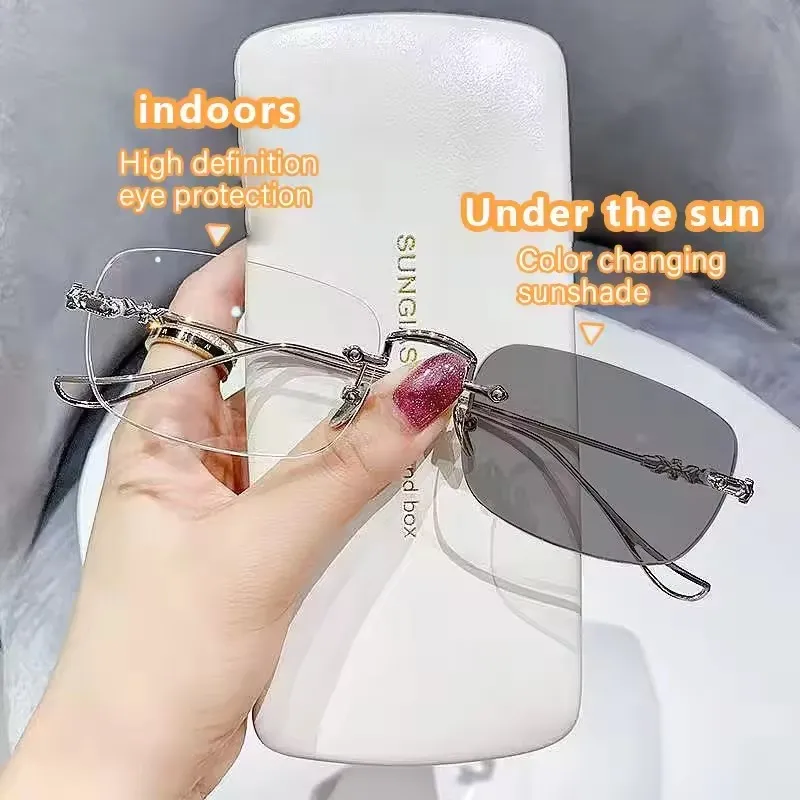 Kleine rechteckige Anti-Blaulicht-Brille mit photochromen Gläsern, Vintage randlose Farbwechsel-Augenschutzbrille für Damen