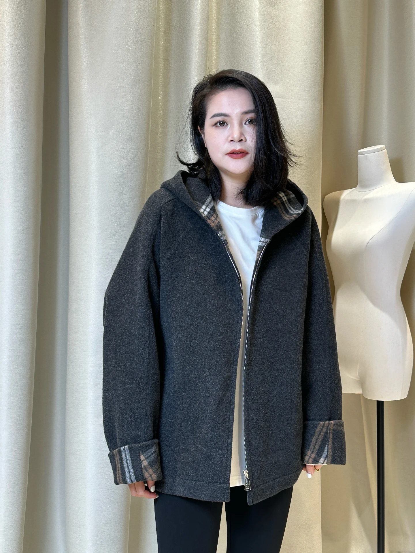 

Женское шерстяное пальто-харем JanZhang2025 осенне-зимнее, свободного кроя, длинное, с капюшоном, из камарской шерсти