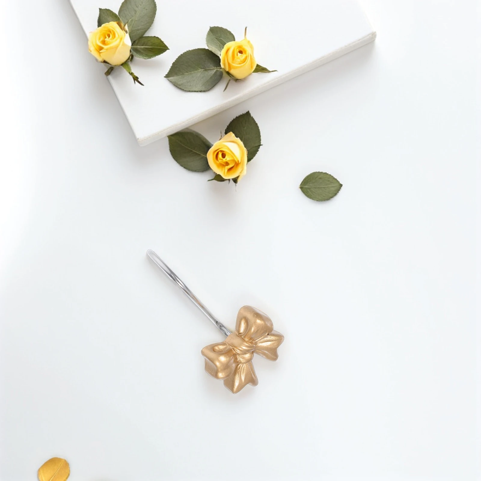 

10Pcs Bow Knot Resin Shower Curtain Hooks Decorative Rings Bathroom Curtain Accessories Resin Art Decorative Bathroom Hooks