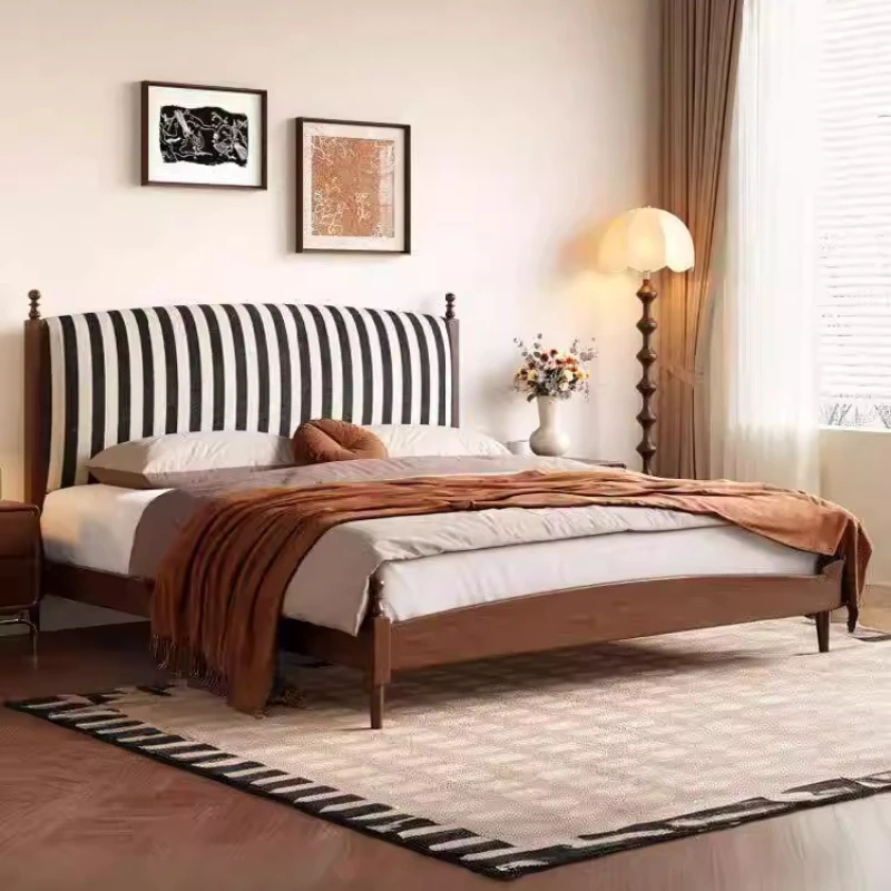 

Medieval style solid wood bed upholstered anne bed French