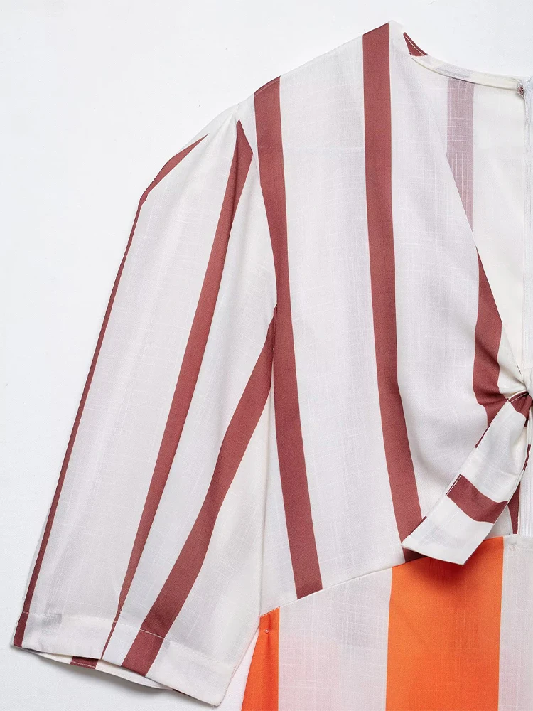 Europäischer und amerikanischer Stil, neue Damenmode, farblich abgestimmt, gestreift, Schlitz, Schleife, Dekoration, Puffärmel, V-Ausschnitt, langer Rock