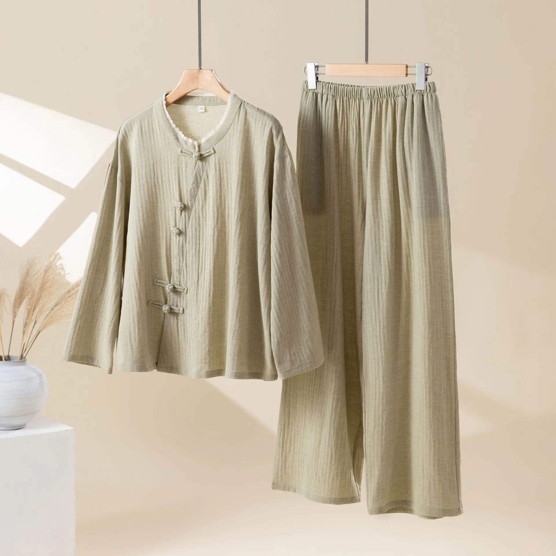 

Women's Striped Jacquard Cotton Chinese Bandmade Buttons O-Neck Pajamas 2 Piece Set Ladies Home Set
