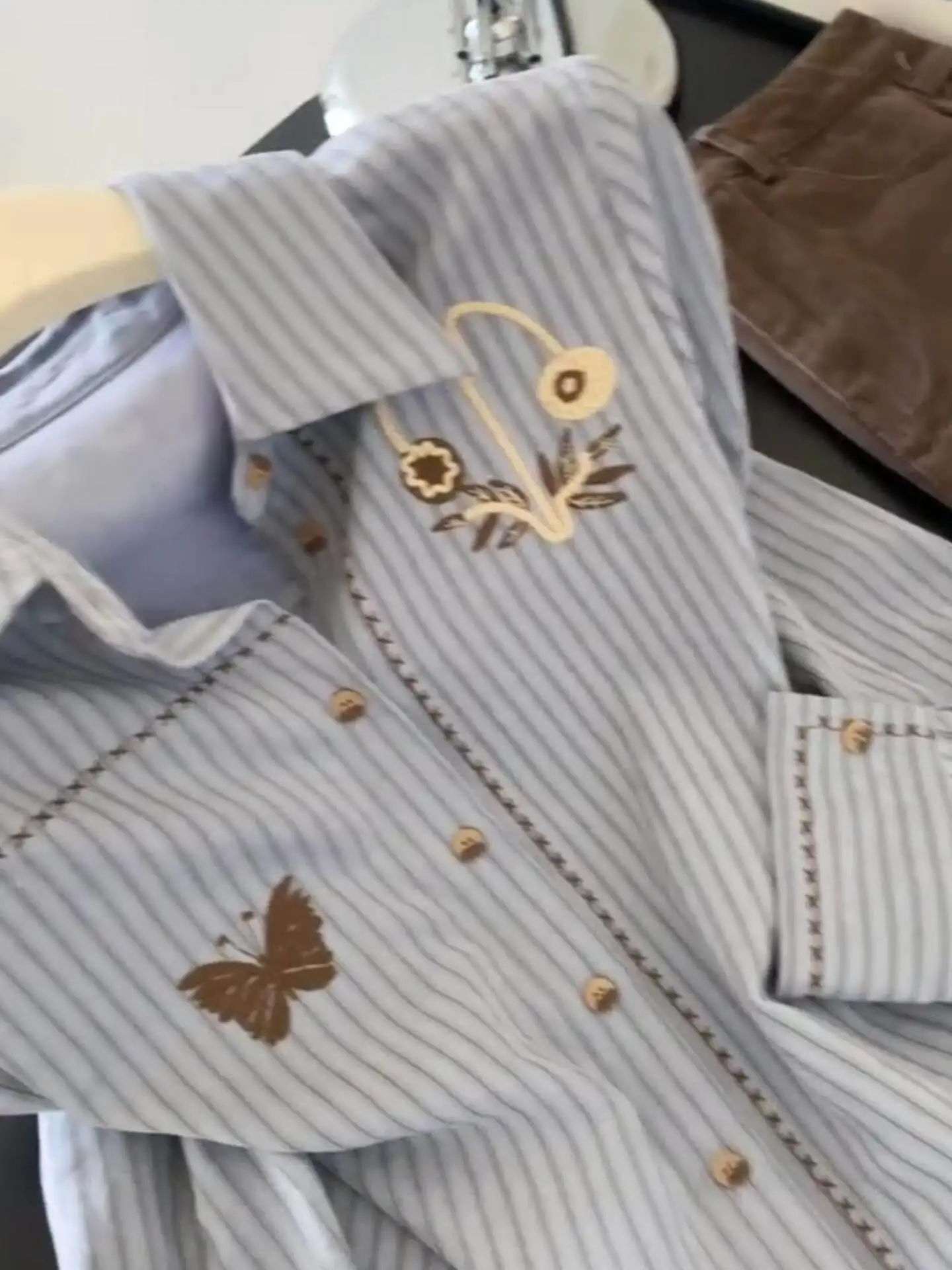 Blue Stripe Embroidered Long Sleeve Shirt 2026 Spring Autumn New Style Stacked Top Women Versatile Commuter Slim Shirts