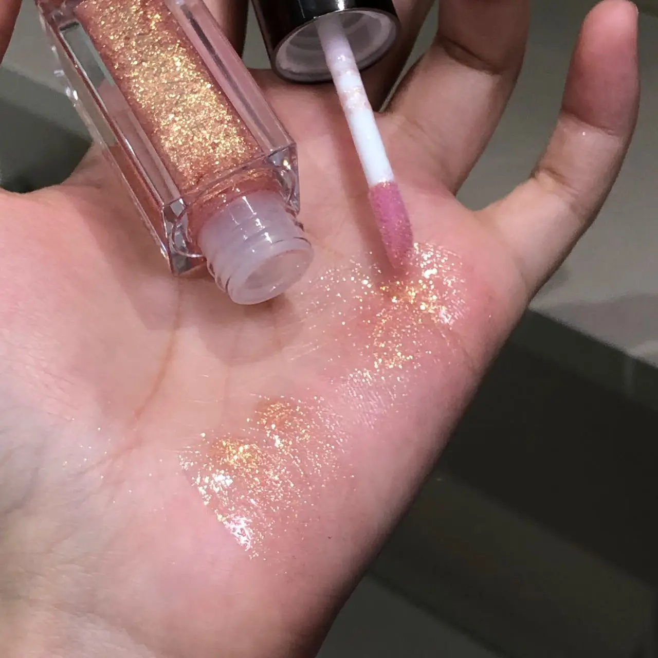 Herorange Starlight Radiant Lip Gloss Pearlescent Fine Sparkle Langanhaltende, feuchtigkeitsspendende, lichtecht, nicht klebende, klare, wässrige Lippenglasur