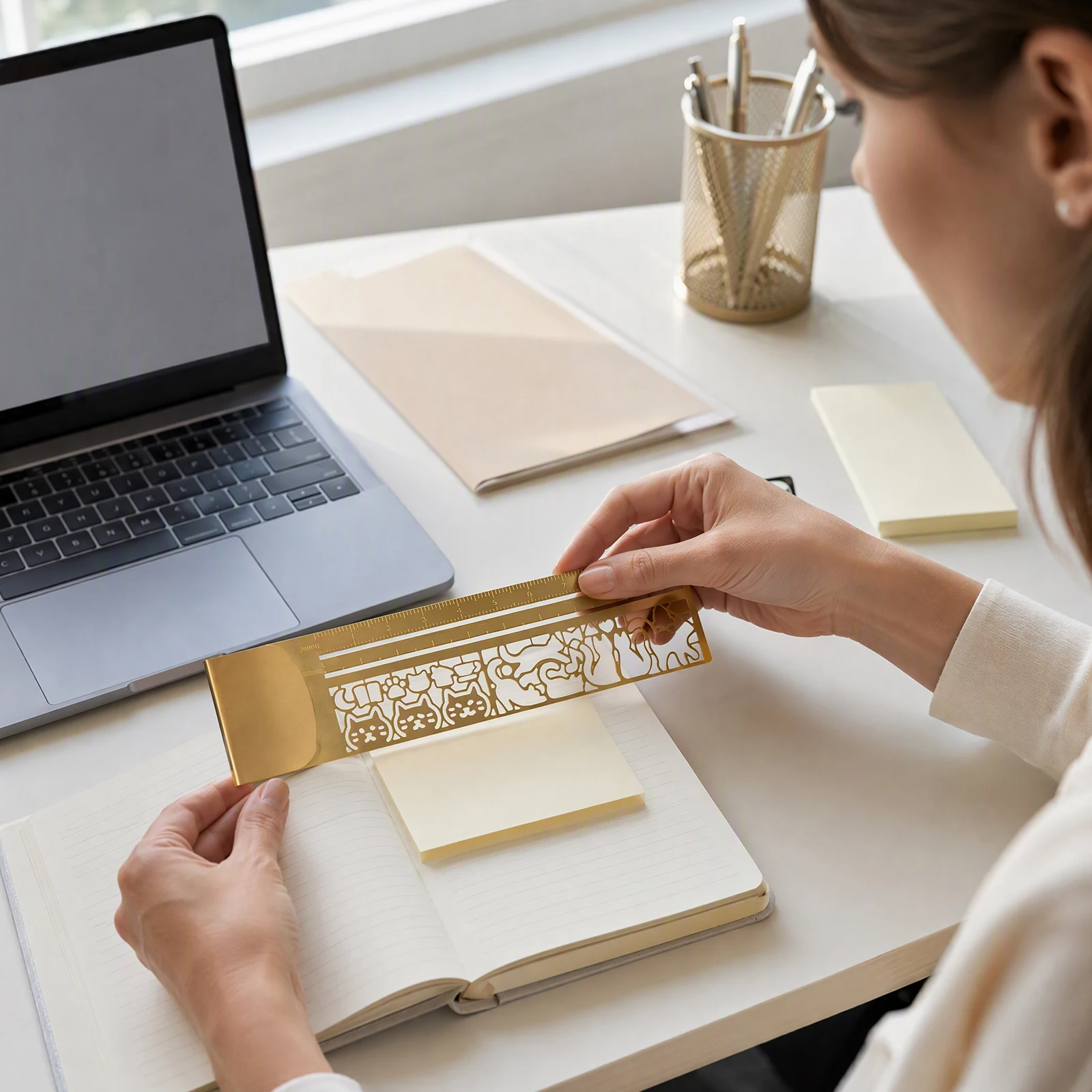 Cat Stencil Ruler Brass Metal 2 in 1 Bookmark Hollow Template for Planner 10cm Gift