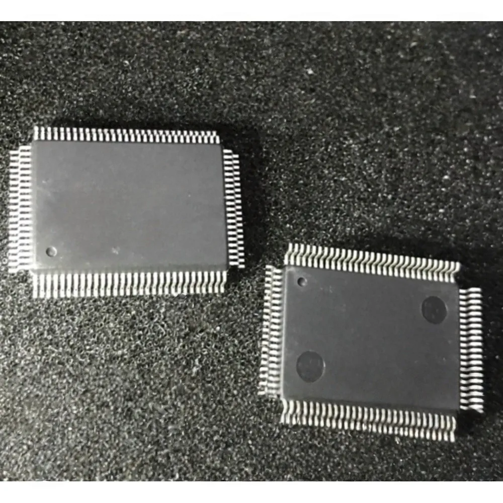 5pcs/lot TMP68303F-16 TMP68303 HT1626 70F3003A-33 UPD70F3003A-33 R5F562TADDFP R5F562 QFP-100