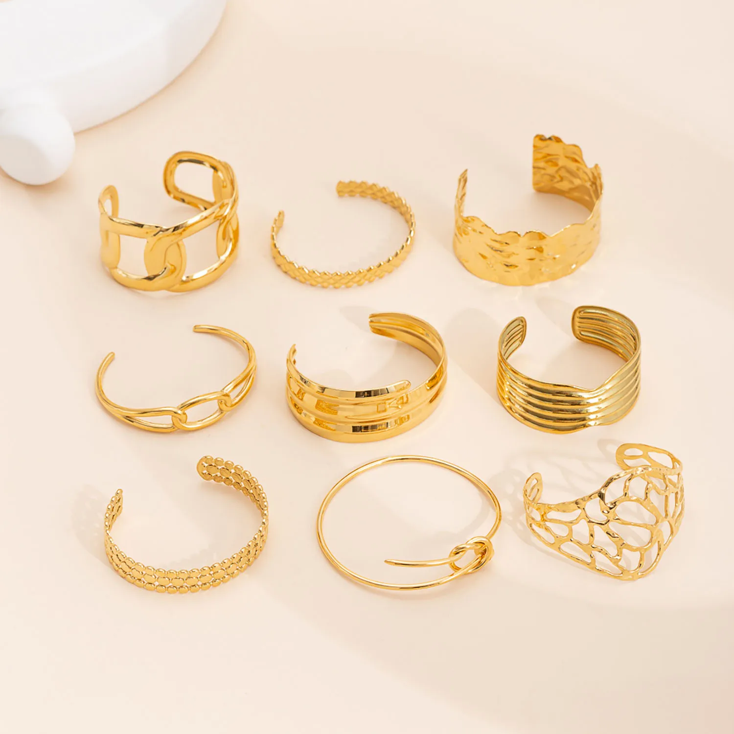 CARLIDANA Vintage Bracelet Stainless Steel Plated Gold Color Luxury Exaggerated Irregular Opening Bracelet New Women's Jewelry