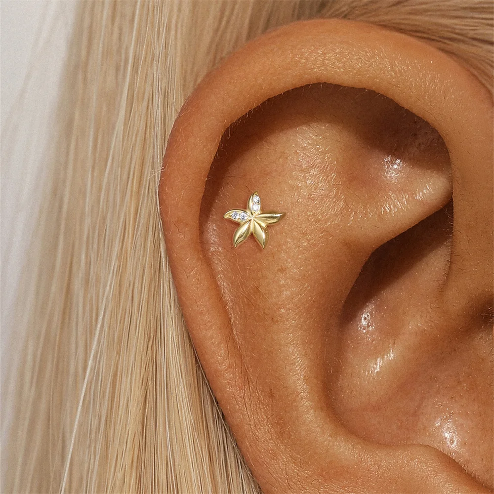 CANNER 1PC S925 Silver Natural Simple Geometric Smooth Leaf Zircon Piercing Piercing Nails Elegant Ladys Stud Jewelry