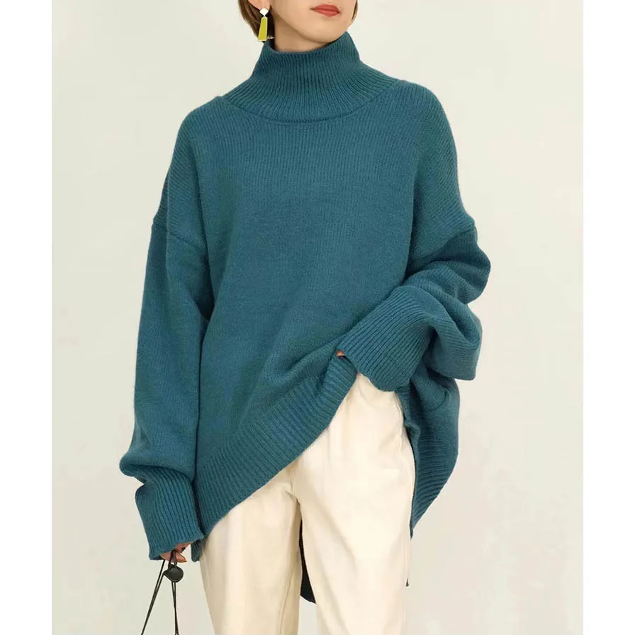 

Autumn turtleneck pullover sweater women's loose casual 2023 thick solid color design back slit top fashion street sweater