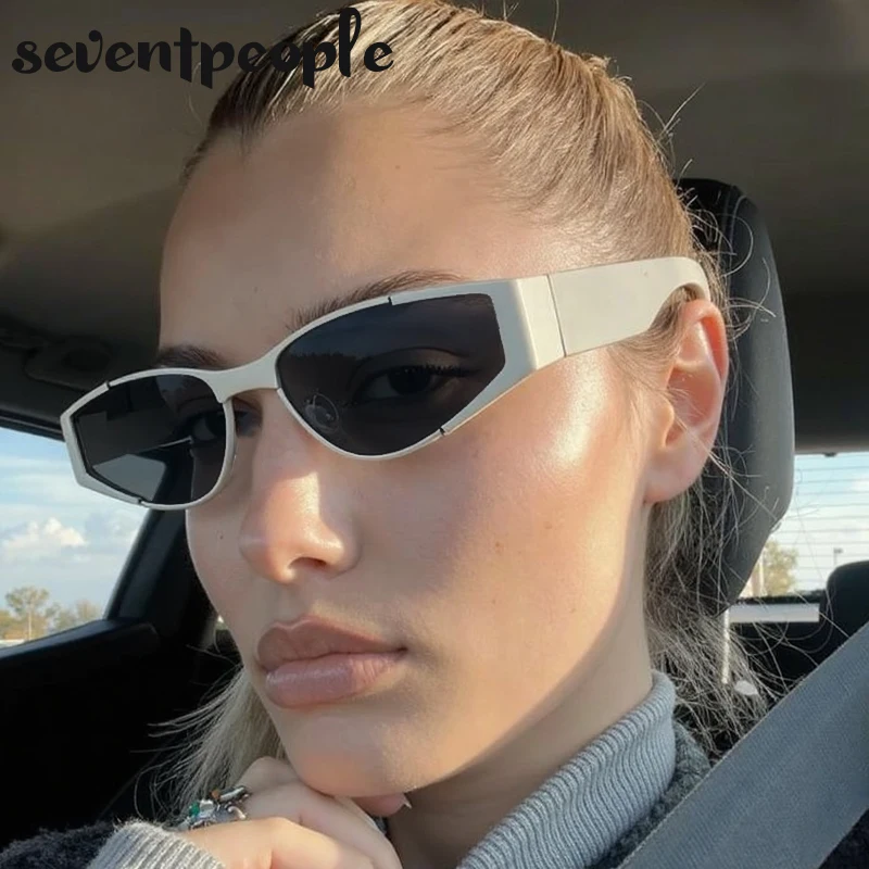 إطار صغير عين القط فاسق النظارات الشمسية النساء 2025 العلامة التجارية الفاخرة موضة نظارات شمسية معدنية خمر مضلع نظارات للسيدات UV400