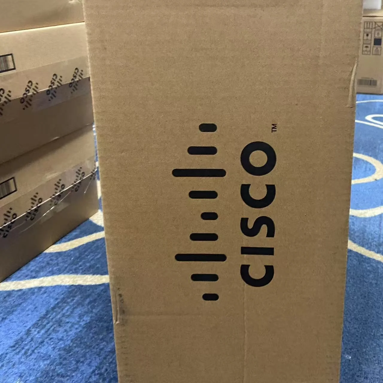 For Catalyst 9300 Series C9300-48P-A 48-Port PoE+ Networking Switch with SNMP & QoS Stackable 480 Gbps Capacity
