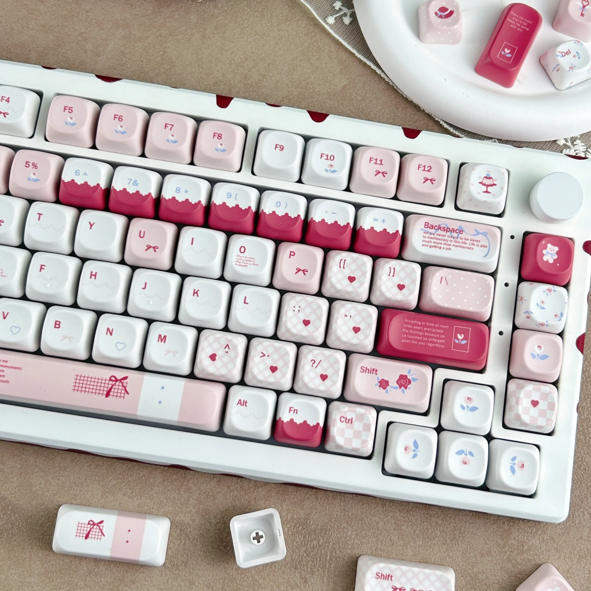 

Колпачки для клавиш MAIMOOO Sweetheart Girl PBT, профиль MOA, розово-белые, с бантом и цветочным узором, милые, корейские/русские/тайские, для механической клавиатуры