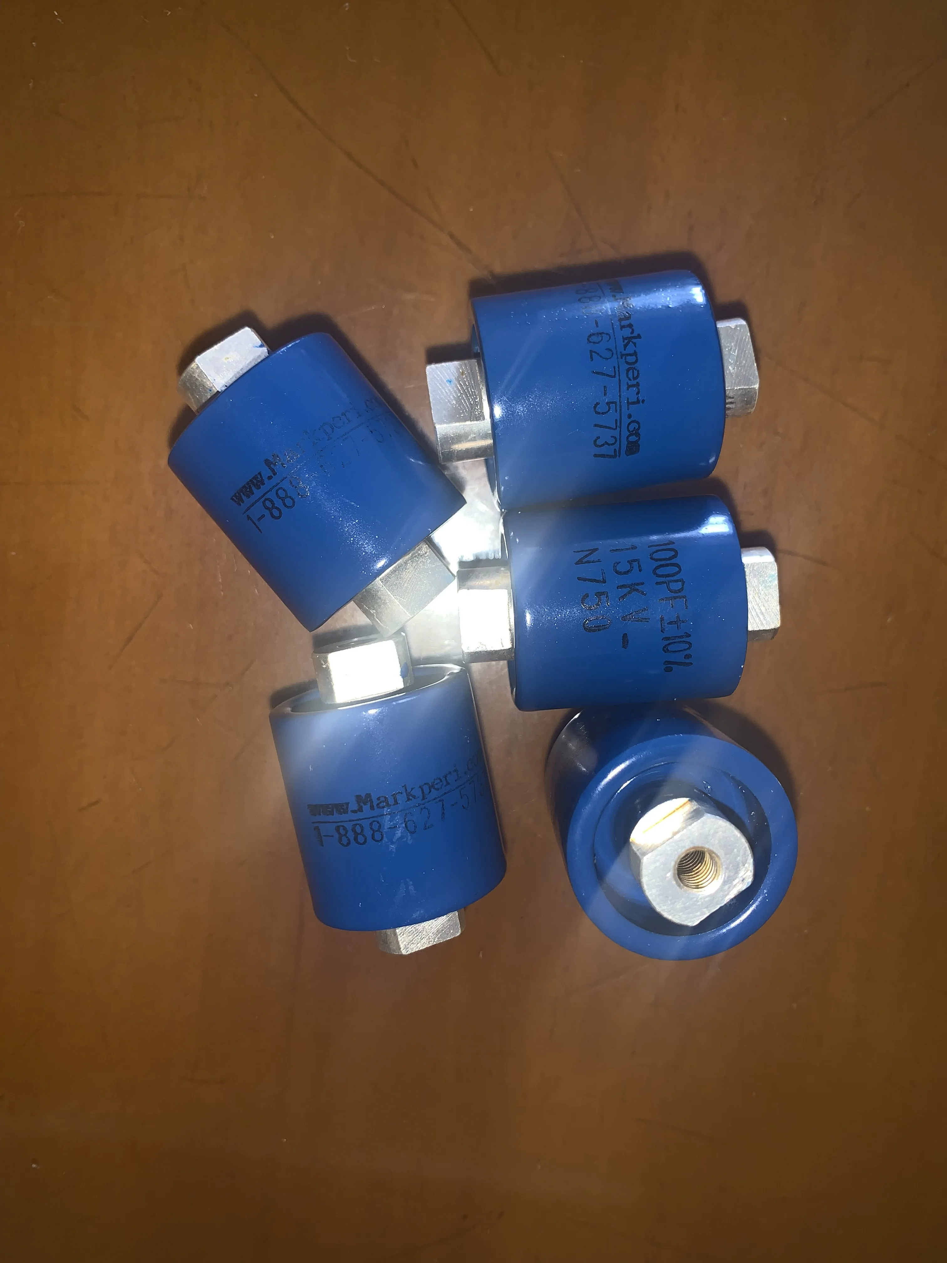 

HT57 CCHT57 200PF 15KVDC N750 High frequency machine high frequency high frequency ceramic dielectric capacitor