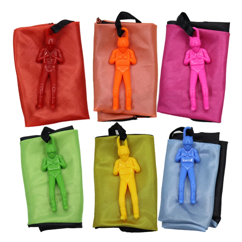 2/4 قطعة صغيرة رمي اليد المظلة هدايا الحفلات مهرجان هدايا الحفلات الترفيه والترفيه الدعائم لعبة متعددة اللاعبين TMZ