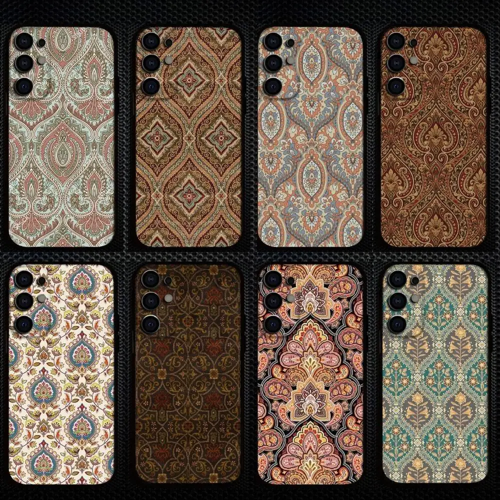 

Middle Eastern style patterns Phone Case For Samsung S25,S24,S23,S22,S21,S20,Plus,Fe,Lite,Others Black Cover