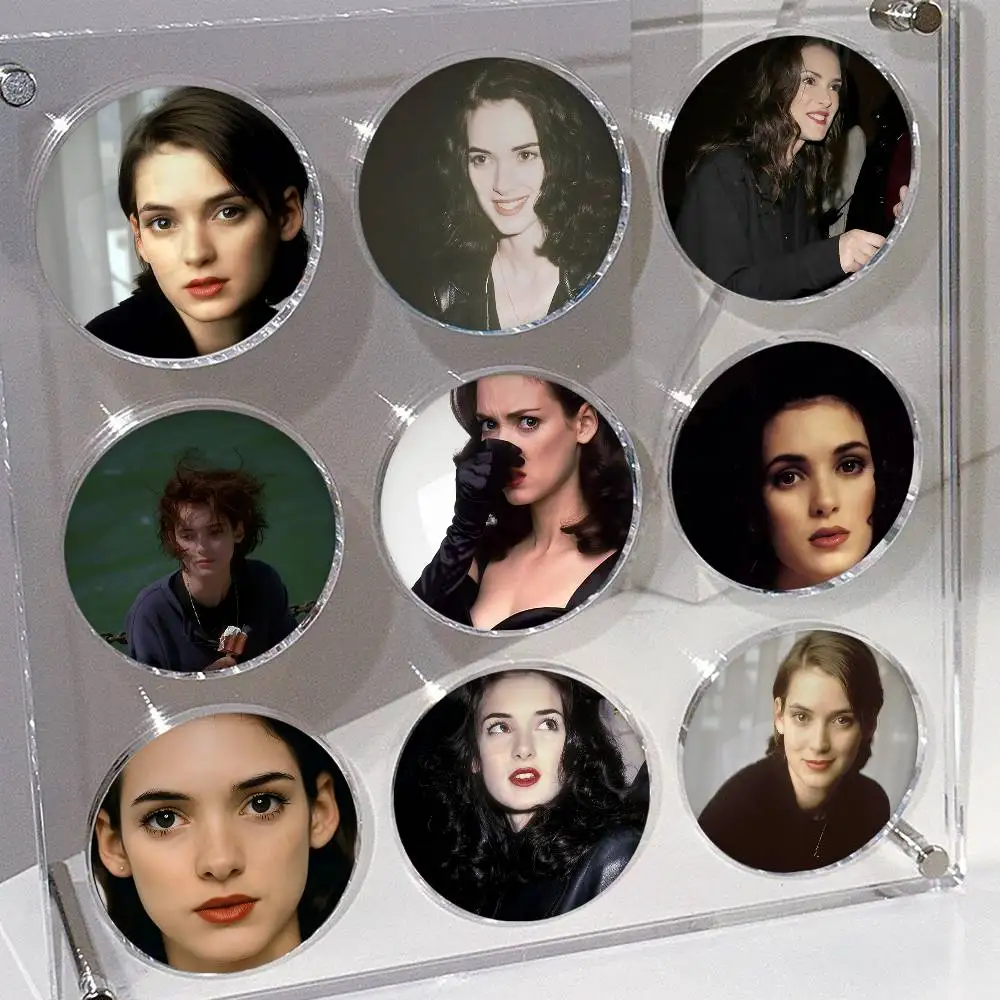 1pc Actor W-Winona R-Ryder Cartoon Style Badge Brooches On Backpack Decoration Round Enamel Pins For Accessorys