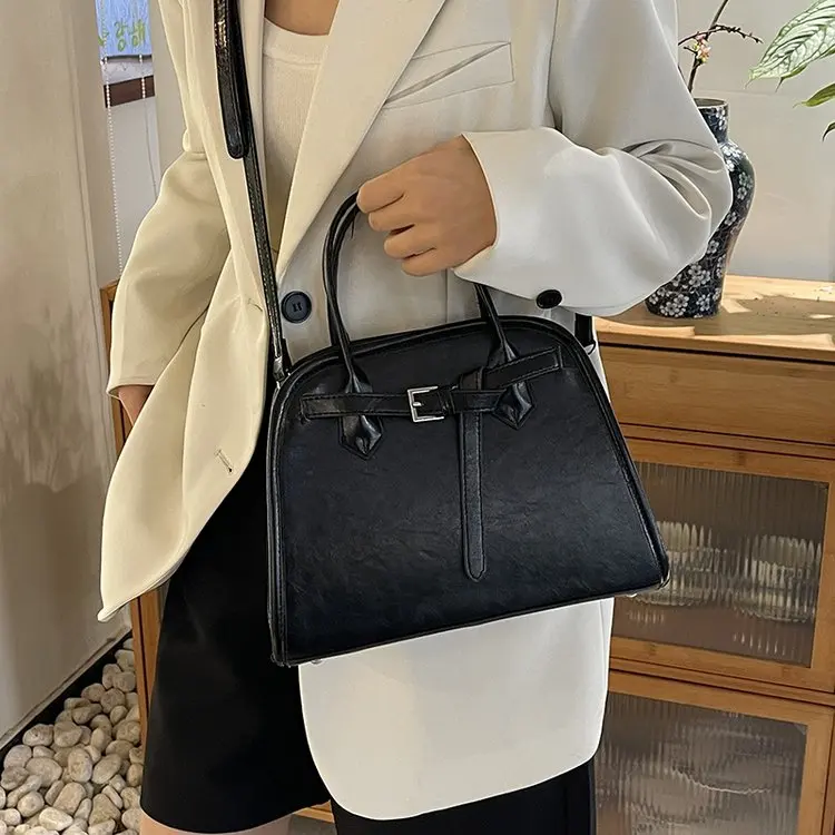 

Women PU Shoulder Bag 2025 Waterproof Anti-Theft for Work/Travel/Casual Large Capacity Adjustable Strap Zipper Crossbody Bag