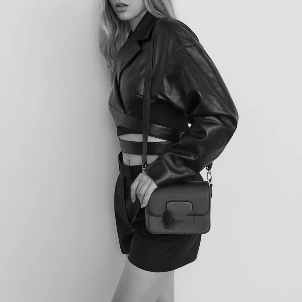 TWOTWINSTYLE Black Spliced Bandage Jacket Female Lapel Long Sleeve Loose Sweet Edgy Women's Jackets Autumn Fashion New Clothing