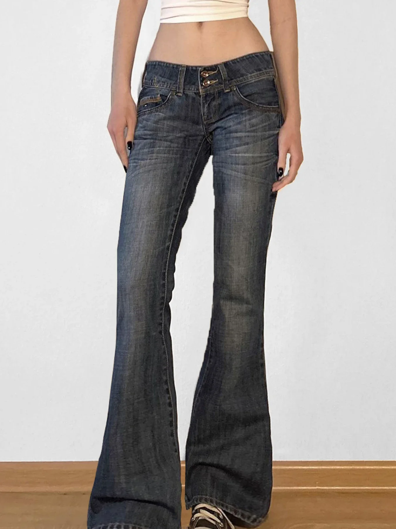 2025 Fashion Low Waisted Washed Flared Jeans Button Harajuku Aesthetic Pants Streetwear Basic Slim Pockets Y2K Bottoms