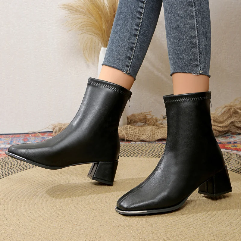

2025 Autumn New Style Back Zipper Pointed Toe Retro Casual Chunky Heel Thick Sole Fashion Versatile Short Boots for Women