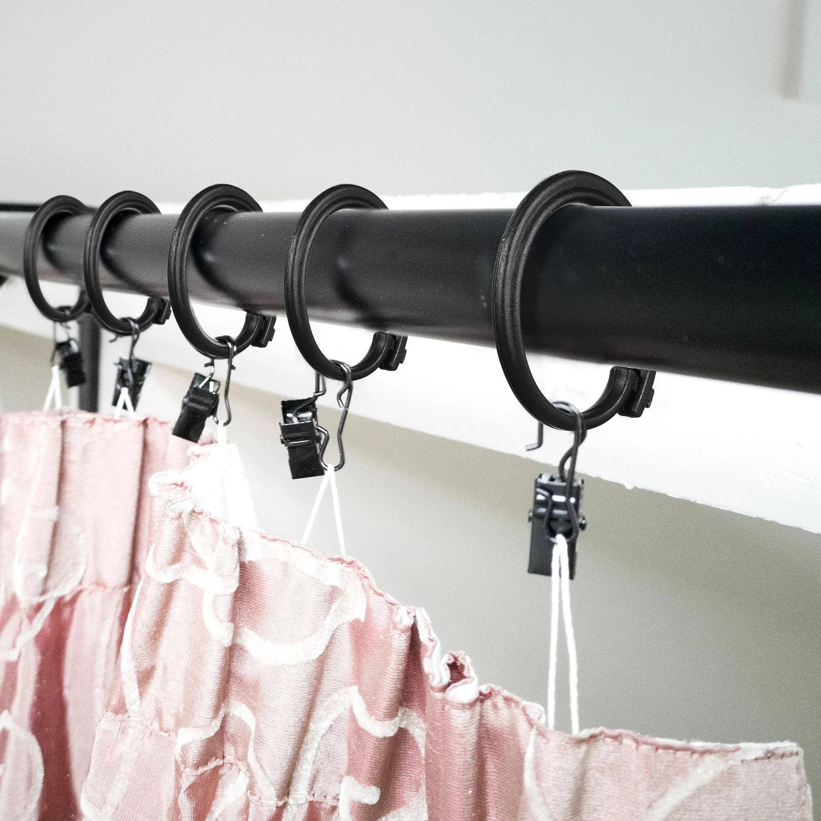 

30Pcs Curtain Hooks Gazebo Clips Heavy Duty Plastic Outdoor Tent Clips for Camping Canopy Sunshade Drapery Curtains