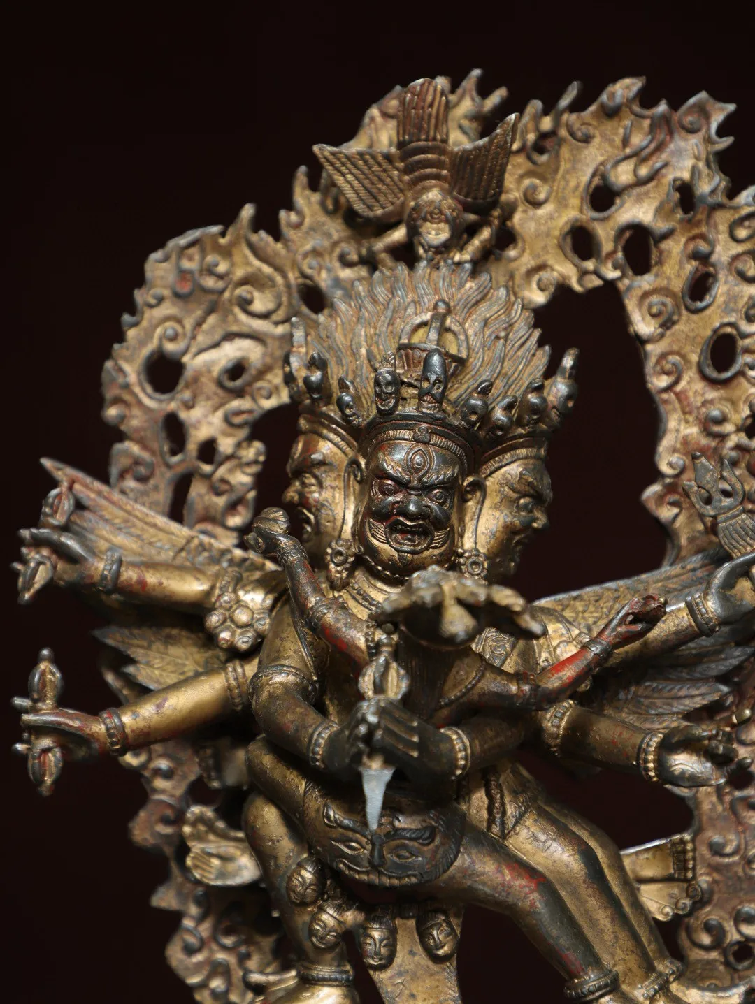 Tibetan brass mud gold cinnabar painted backlight three sides eight arms maha puba diamond ornament family supplies 28 cm