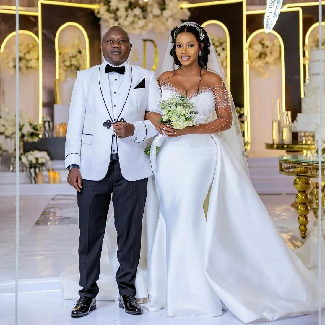 أنيقة حورية البحر الدانتيل مطرز فستان الزفاف المرأة مثير الخامس الرقبة طويلة الأكمام حزام انفصال قطار الكرة فستان الزفاف حسب الطلب #1