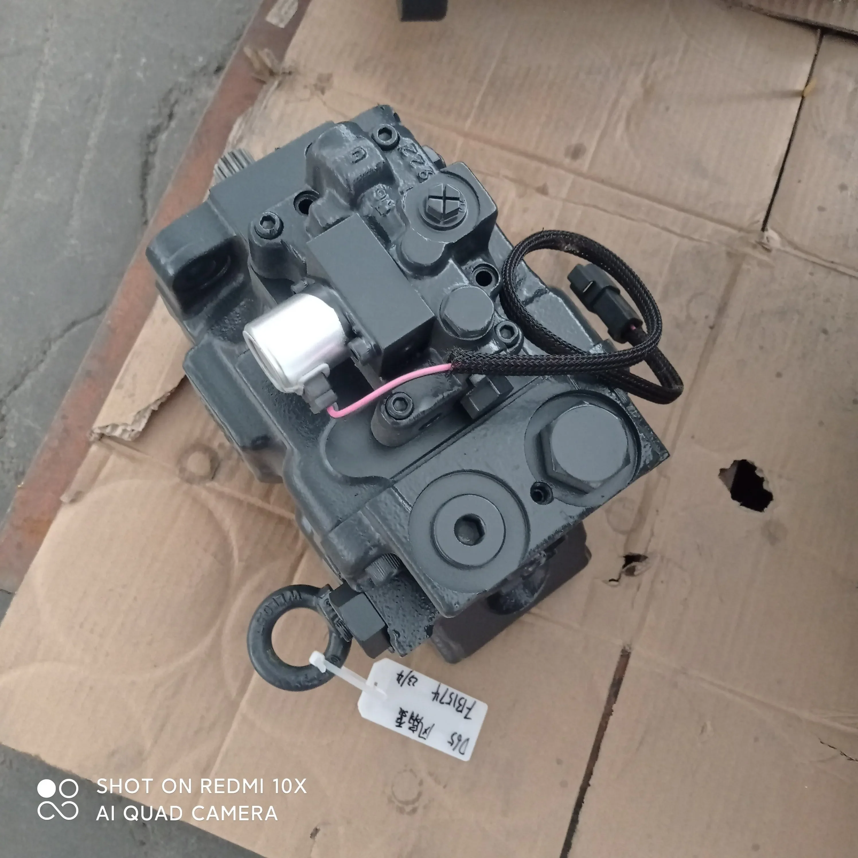 Hydraulic Fan Pump 708-1S-00240 for Komatsu D61EX-15 D61PX-15 D65EX-15 D65PX-15 D65WX-15 D85EX-15 in warehouse now