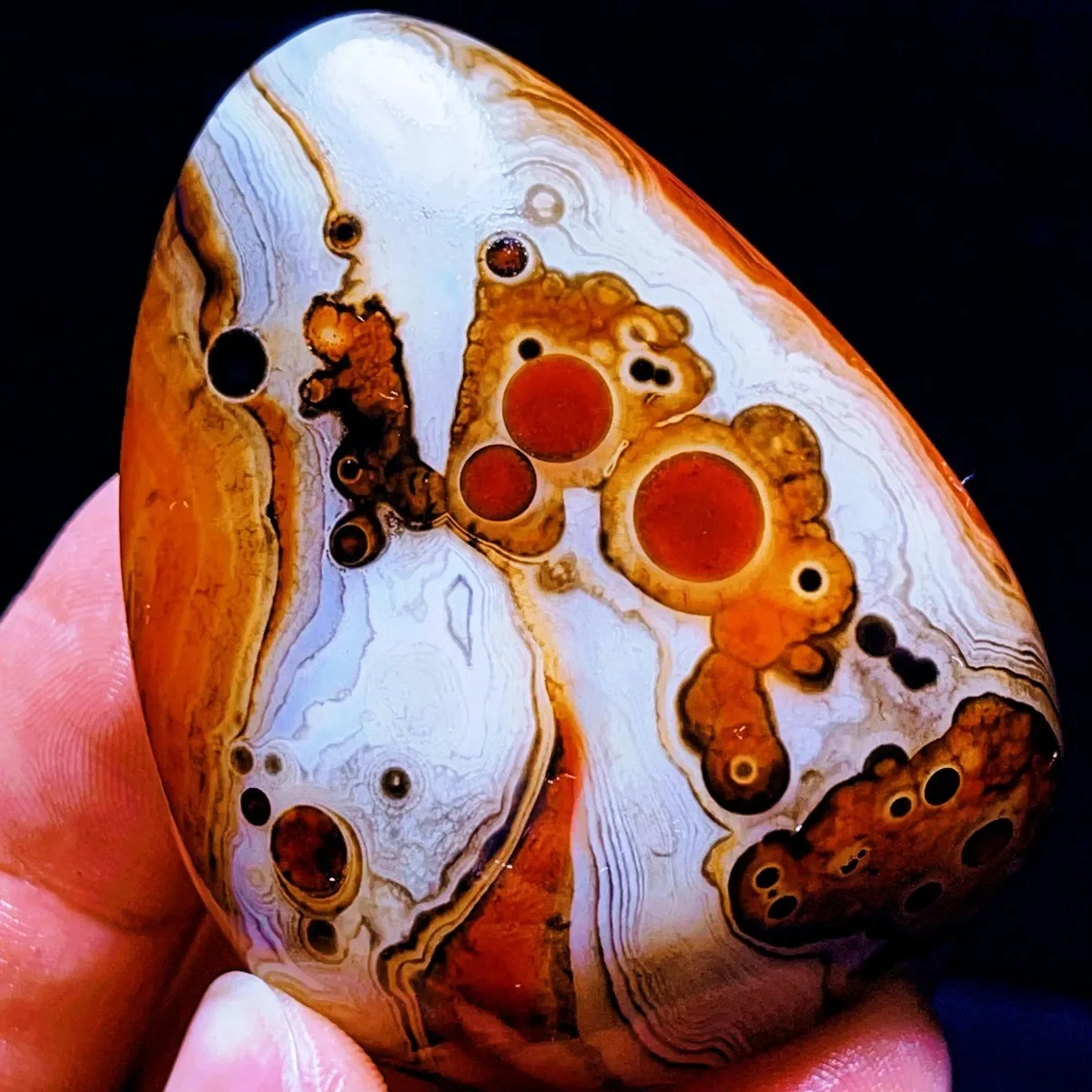 Large Crystal Clear Natural Texture Banded Agate, Tumbled Polished Stone, Crystal Display, Table Display, Desk Decor