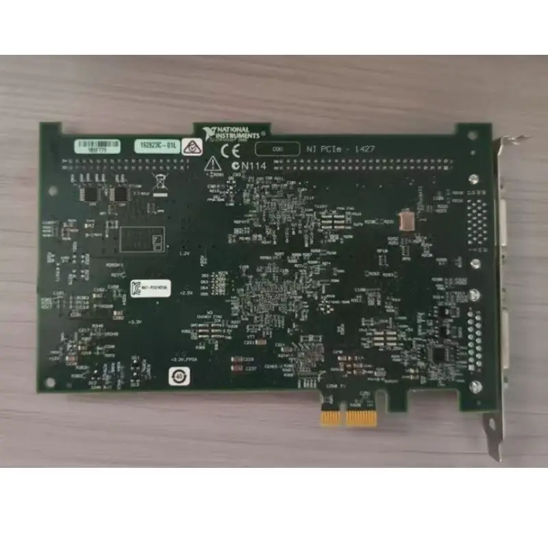 Подержанная карта сбора данных PCIe-1427 протестирована в порядке и быстро отправлен.