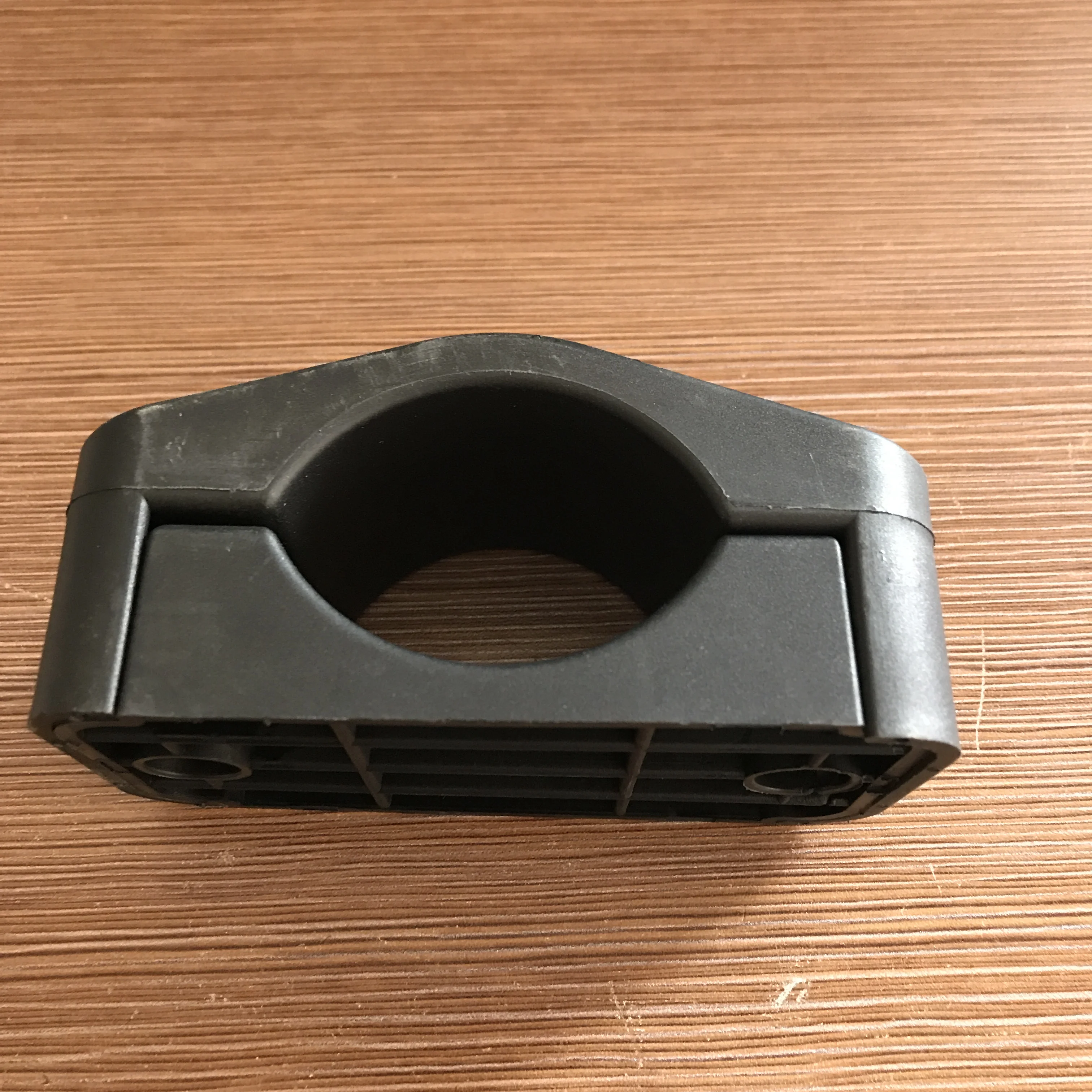 High voltage cable clamp cable fixture nylon pipe clamp three-core cable hoop wire clamp pipe