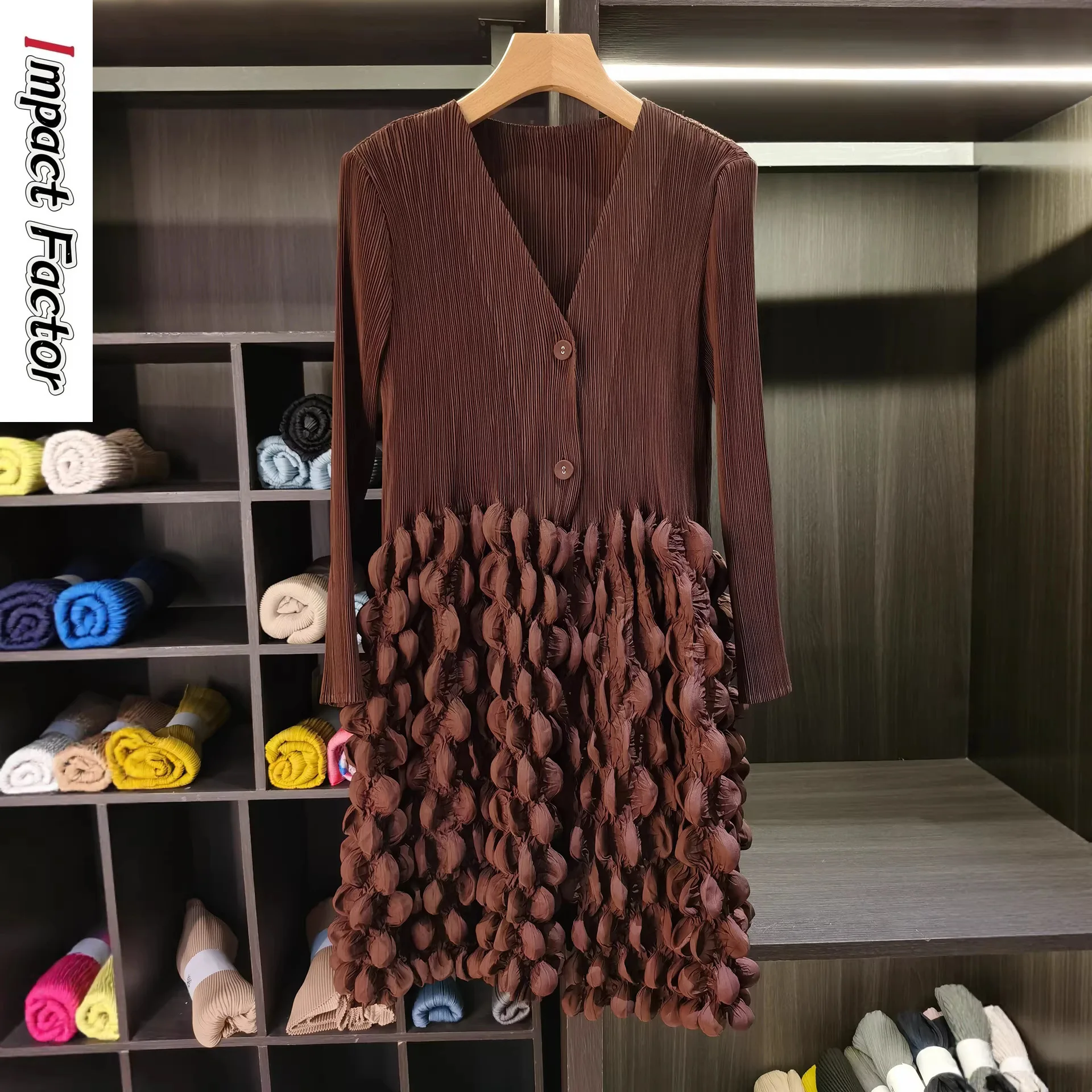 Miyake High-end Sense Heavy Industry Three-dimensional Bubble Pleated Jacket Women's V-neck Long Sleeve Mid-length Cardigan Top