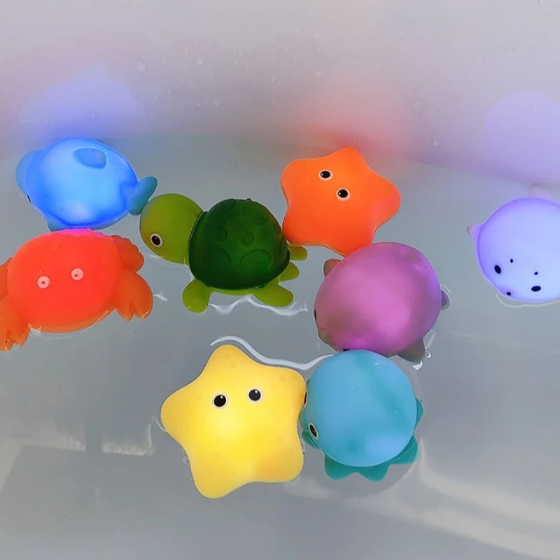 Glow-in-the-Dark Dier Drijvend Badspeelgoed voor baby's LED-verlichtend Badspeelgoed voor het bad Verjaardagscadeaus voor babyjongens en -meisjes