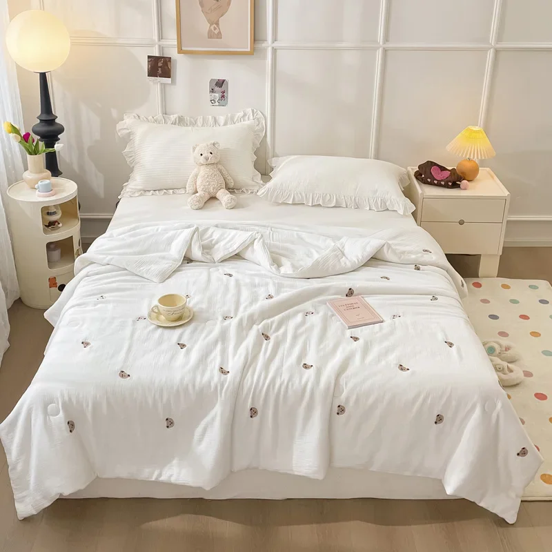 1 pz piumino morbido estate trapunta sottile trapunta ricamata copriletto singolo/doppio piumini Skin-friendly coperta per la casa studoblazi